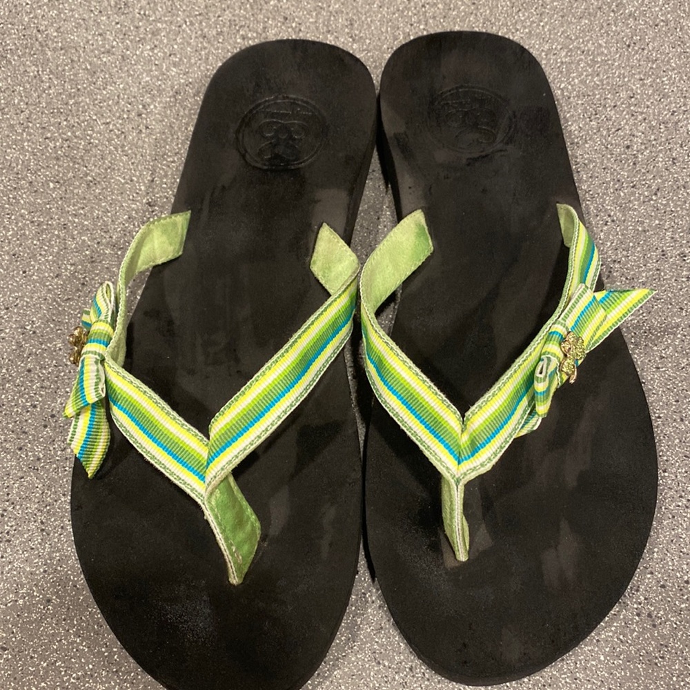 Silly Sandsls size 10 St Patrick’s flip flops